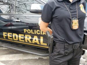 Policia prende jovem