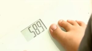 Leia mais sobre o artigo Crianças entre o excesso e a falta: a alimentação que preocupa especialistas