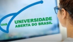 UAB está com inscrições abertas para mais um curso gratuito de pós-graduação