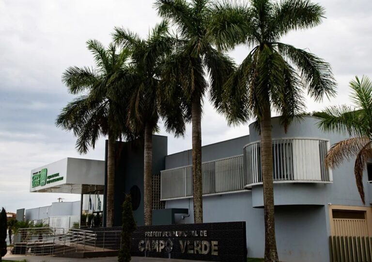 Feriado ou ponto facultativo? Confira o que abre e fecha nesta quinta e sexta-feira