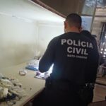 Polícia Civil cumpre mandados contra suspeitos de exaltar facção criminosa nas redes sociais