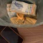 Polícia Civil apreende três veículos, joias e cerca de R$ 53 mil em dinheiro durante operação